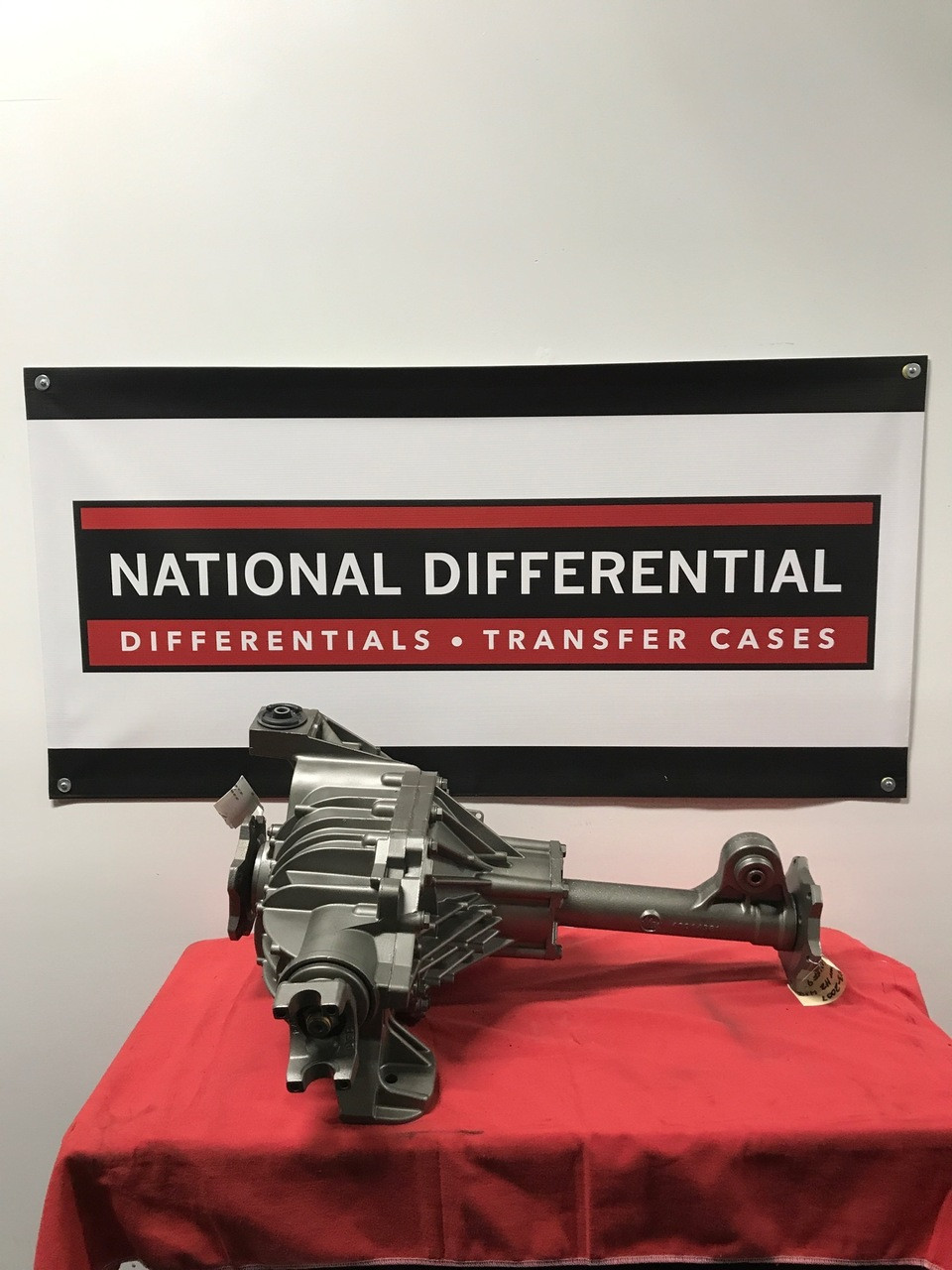 9.25-inch Front Differential for 2003-2007 Hummer H2 available with a 4.10 gear ratio